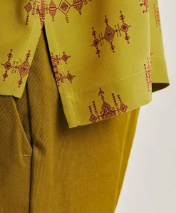 Donne Momonì Bluse E Camicie-Blusa Curacao In Crepe De Chine - Lime/Vino