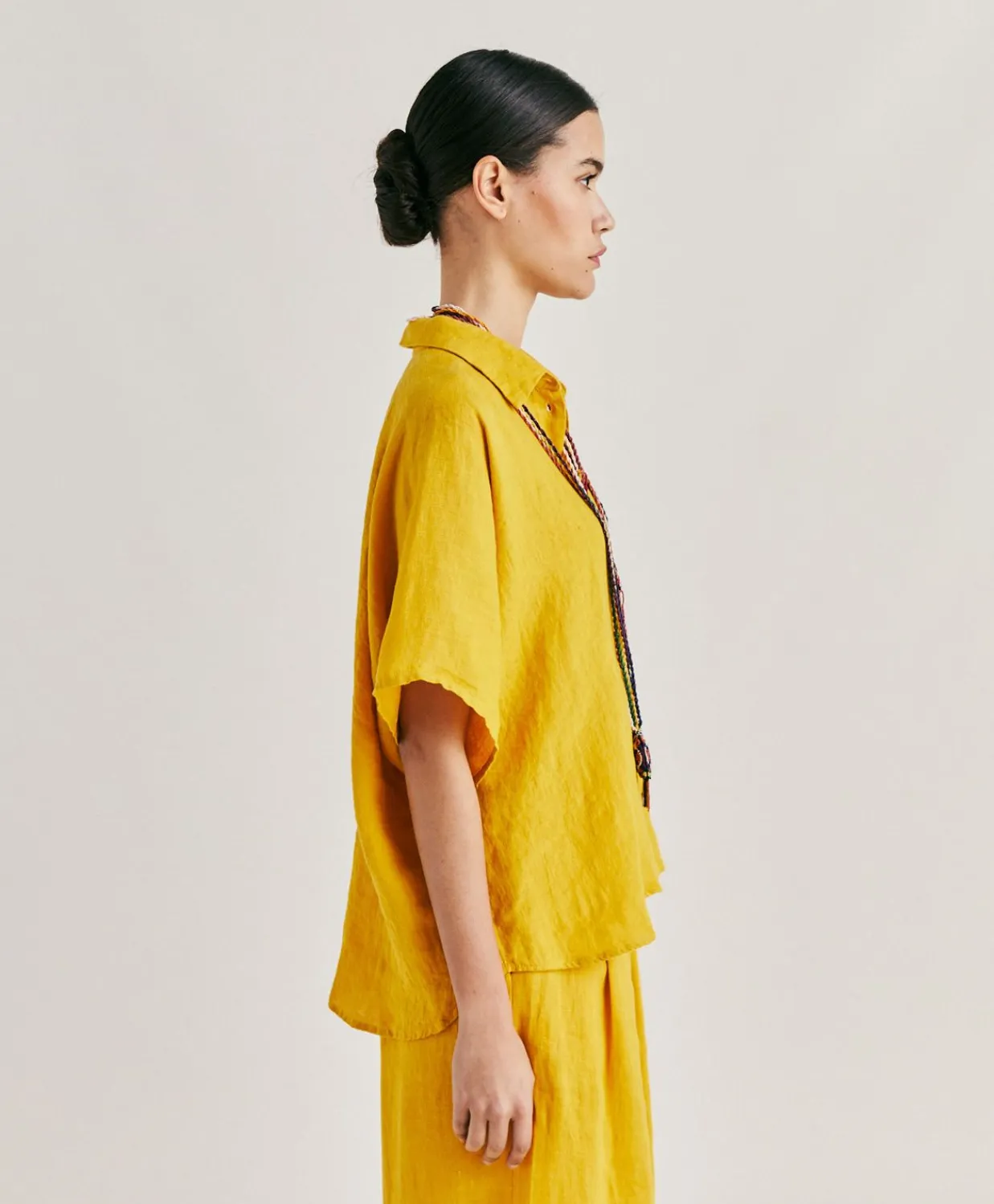 Donne Momonì Bluse E Camicie-Camica Elafonissi In Lino - Giallo Sole