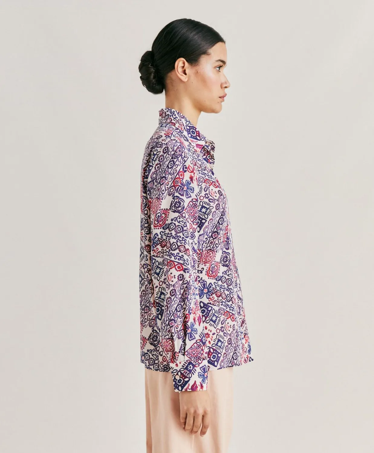 Donne Momonì Bluse E Camicie-Camicia Shirt In Crepe De Chine - Panna/Violaceo