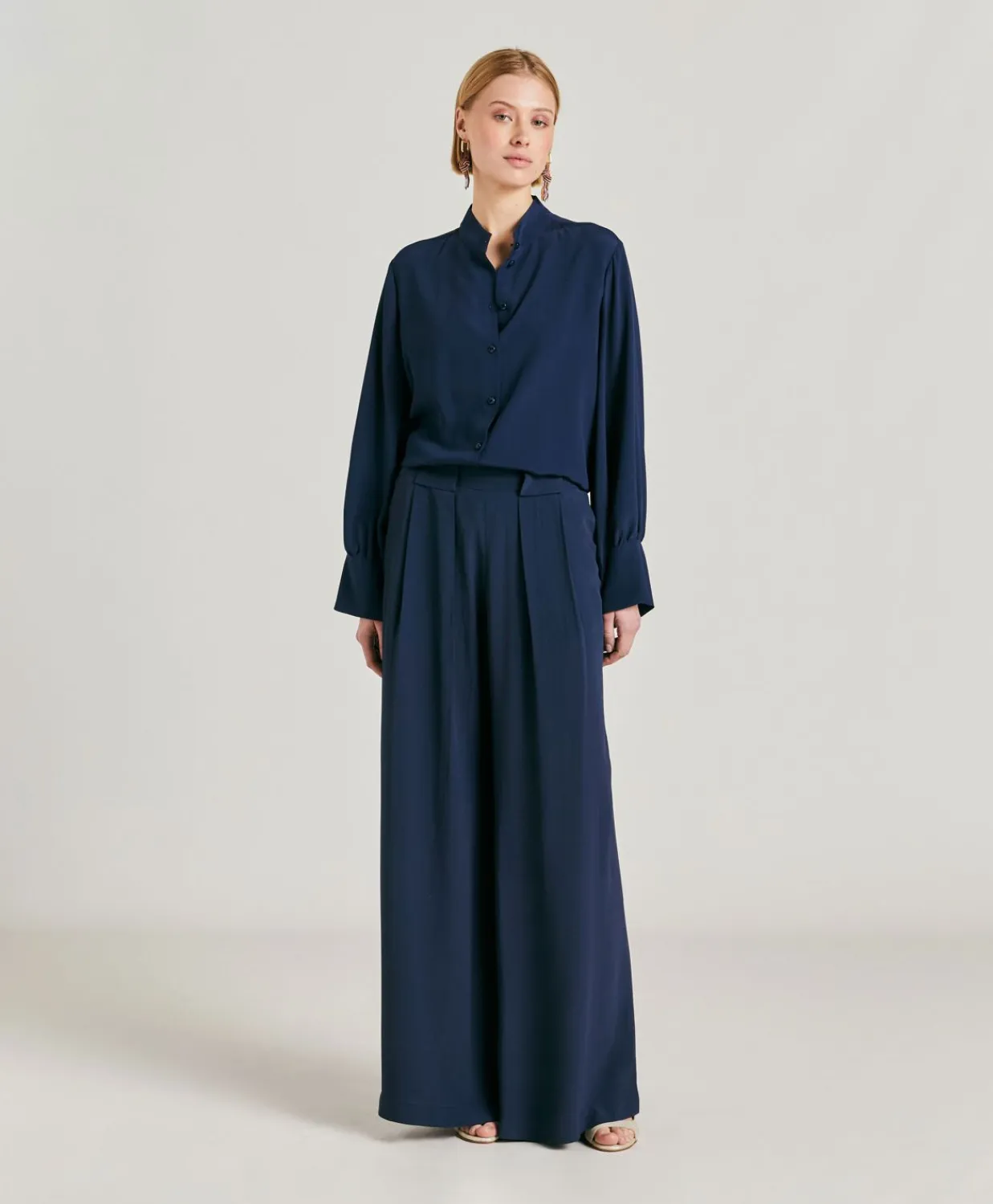 Donne Momonì Pantaloni E Shorts-Pantaloni Aspen In Acetato Seta - Blu Notte
