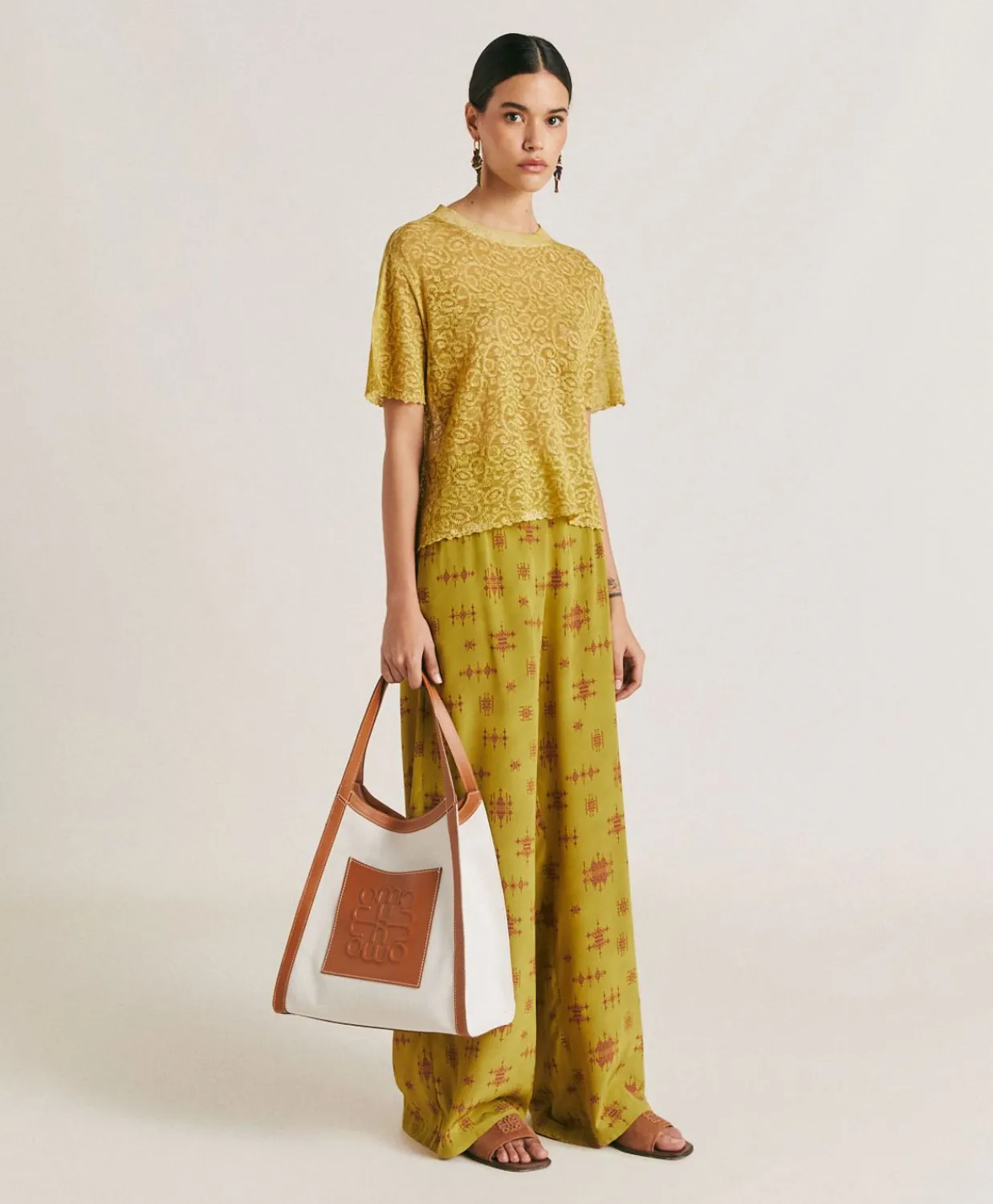 Donne Momonì Pantaloni E Shorts-Pantaloni Baccarat In Crepe De Chine - Lime/Vino