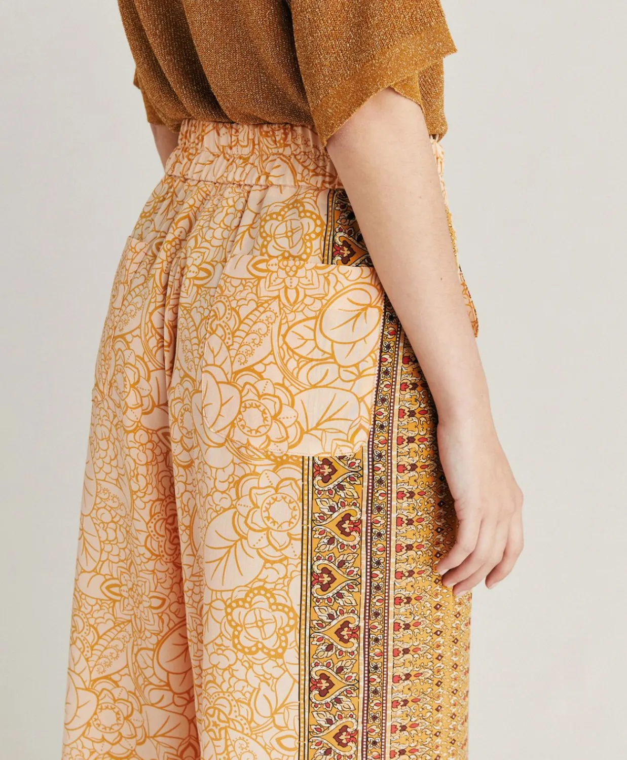 Donne Momonì Pantaloni E Shorts-Pantaloni Boracay In Crepe De Chine - Bruciato/Multicolor
