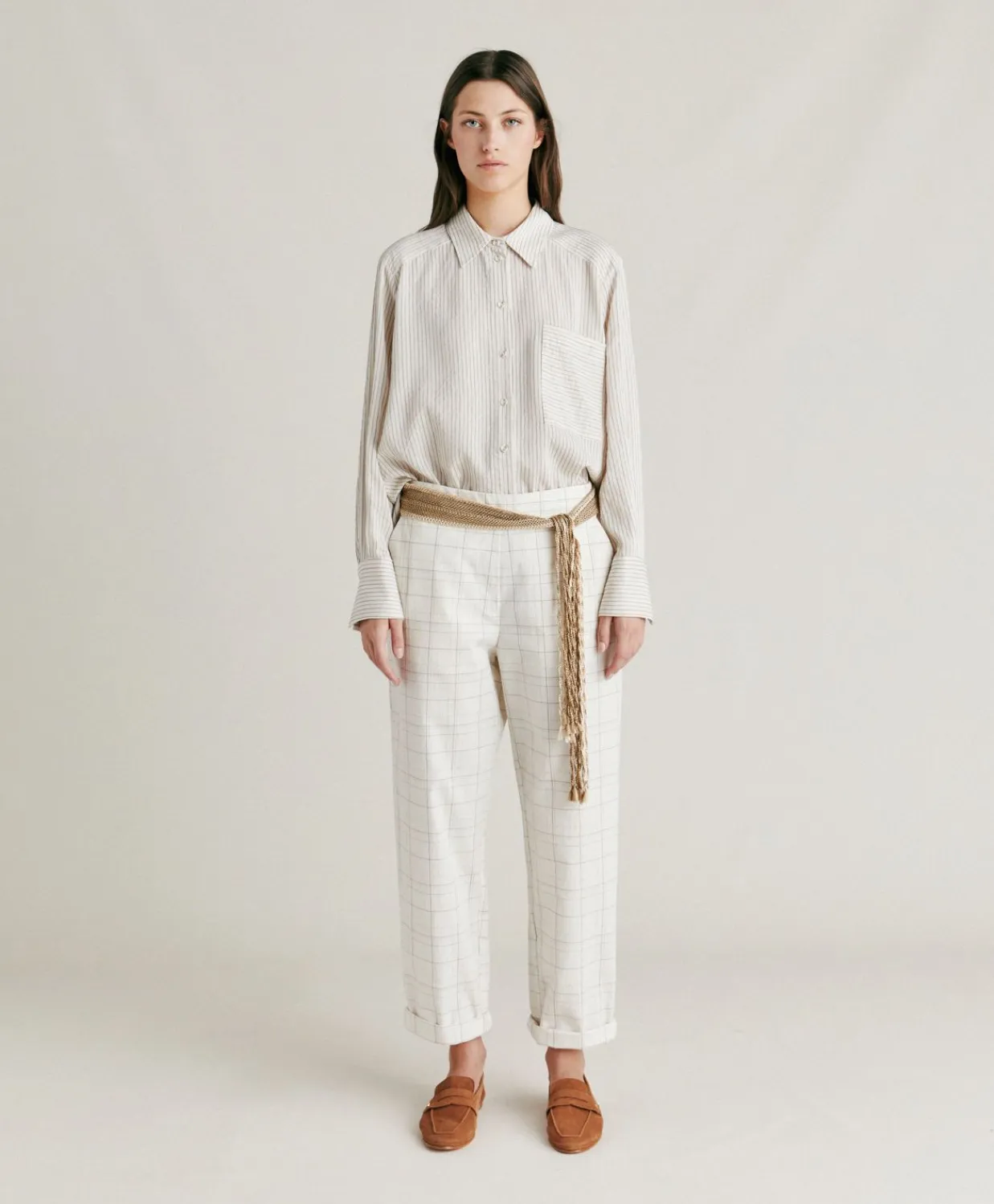 Donne Momonì Completi E Talleur-Pantaloni Idaho In Check Seersucker - Panna/Fango