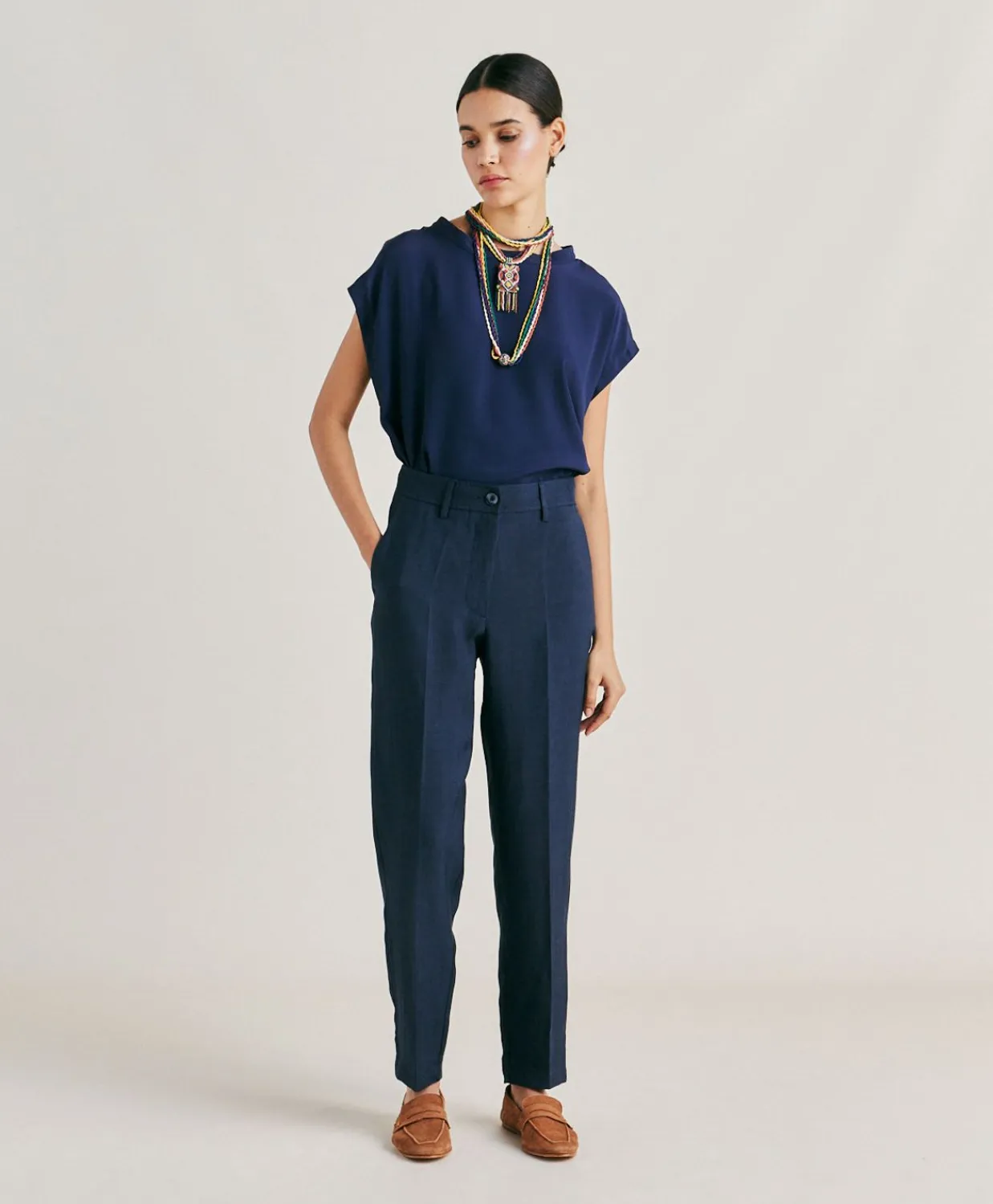 Donne Momonì Pantaloni E Shorts-Pantaloni Matthieu In Viscosa Lino Elegante - Blu Notte