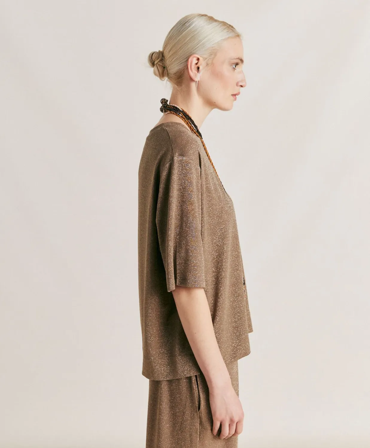Donne Momonì T-Shirts E Top-Thirt Iora In Jersey Lurex - Fango