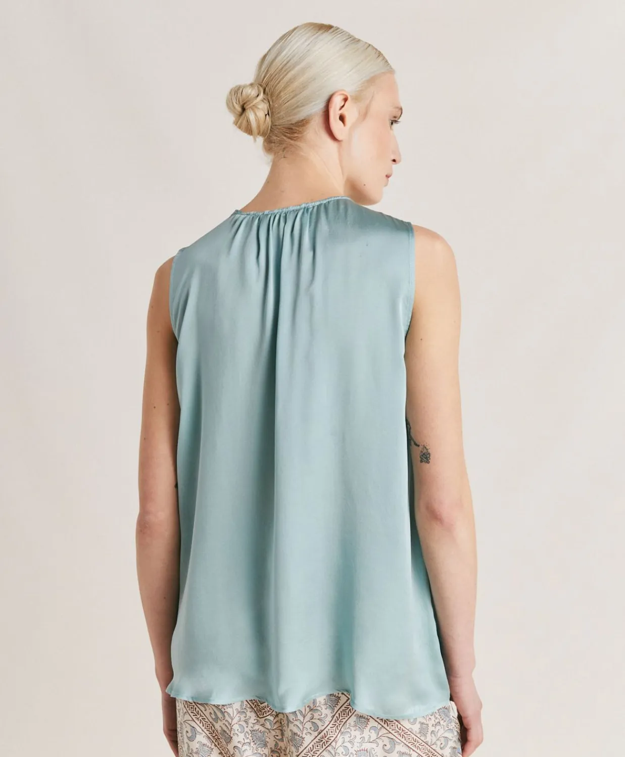 Donne Momonì T-Shirts E Top-Top Cris In Seta Unita - Ceruleo