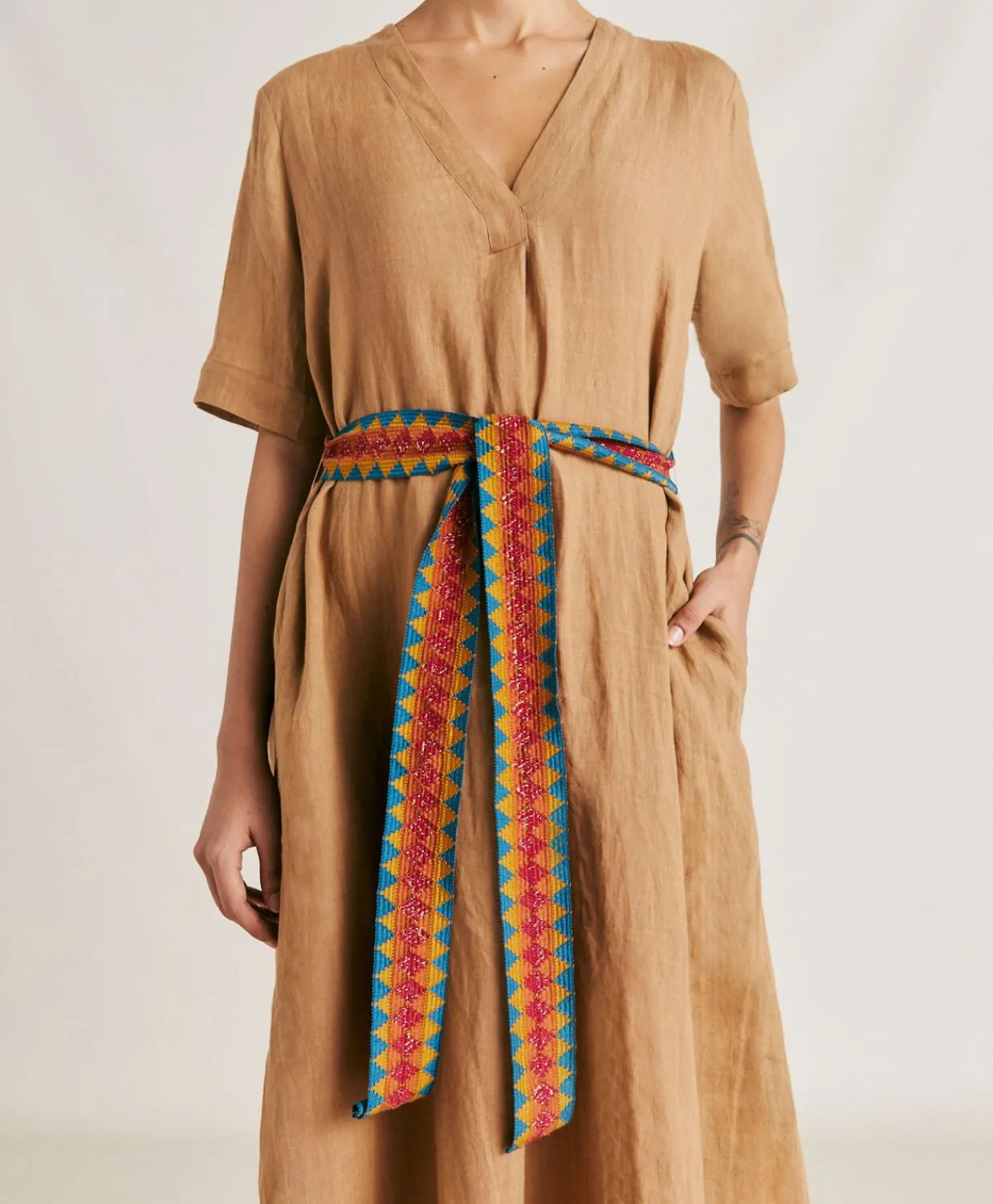 Donne Momonì Vestiti-Vestito Altamura In Lino - Sabbia