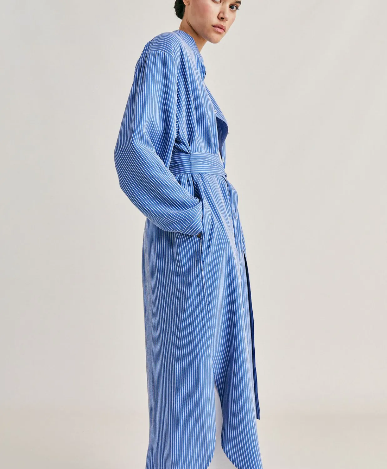 Donne Momonì Vestiti-Vestito Zaira A Righe In Seta Viscosa - Azzurro/Panna